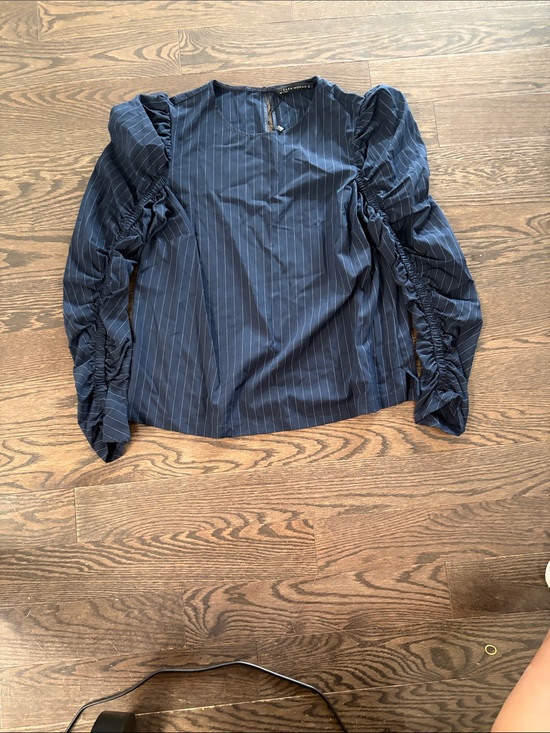 Zara Tops - Zara Navy Pinstripe Ruched Sleeve Blouse